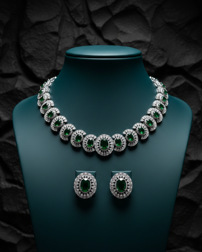 Royale Halo Necklace Set