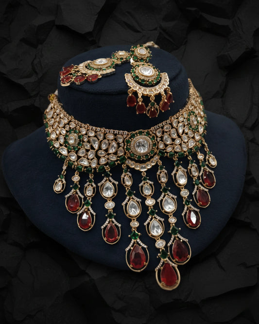 Saawri Royale Kundan Set Zestro