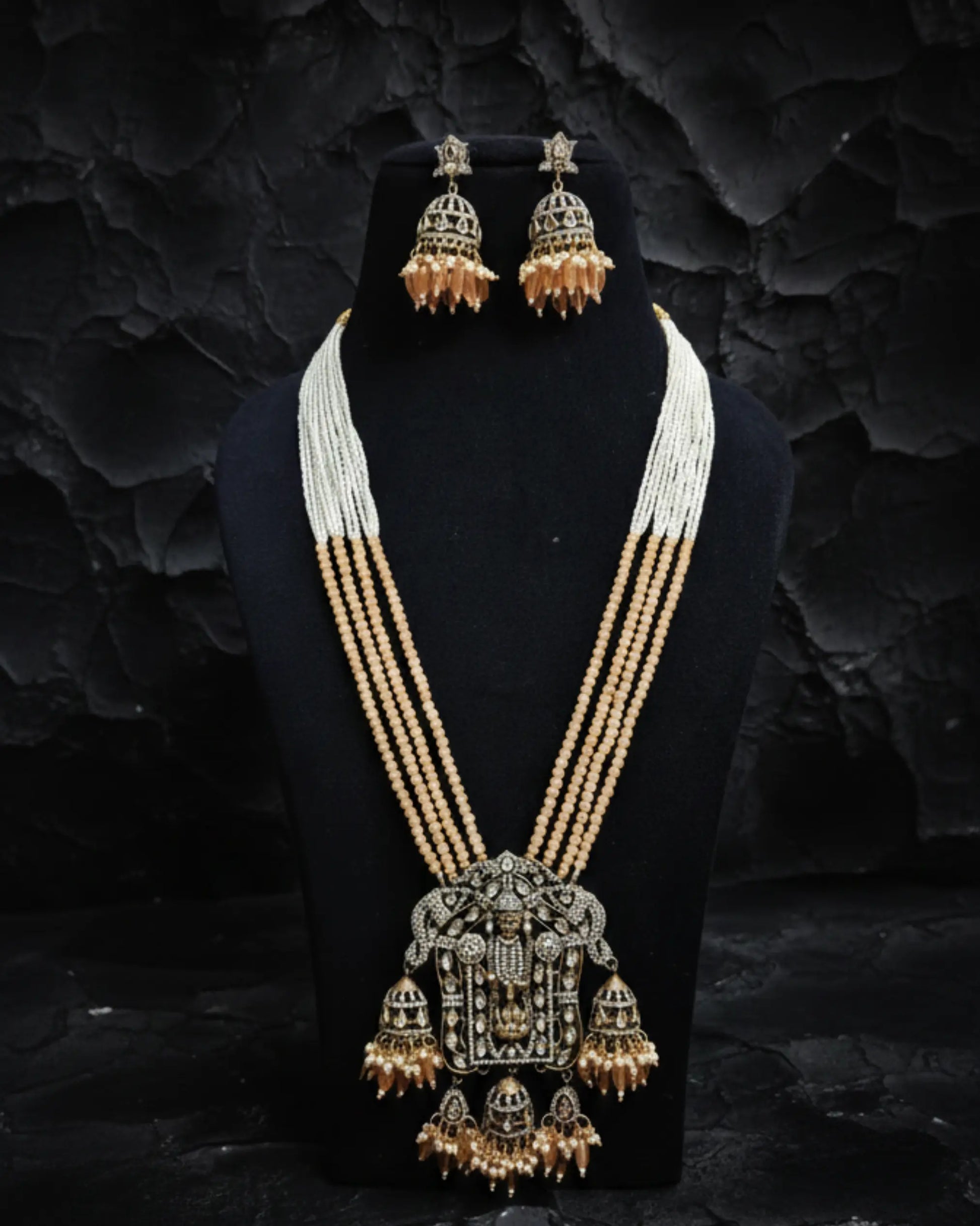 Shyamsunsar Designer Necklace set Zestro