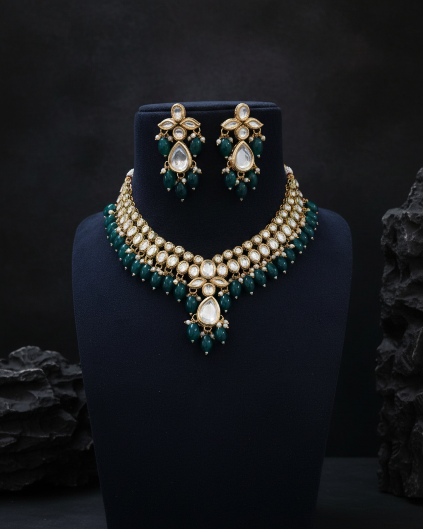 Timeless Pearl Choker Set