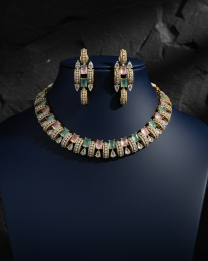 Elan Royale Necklace Set