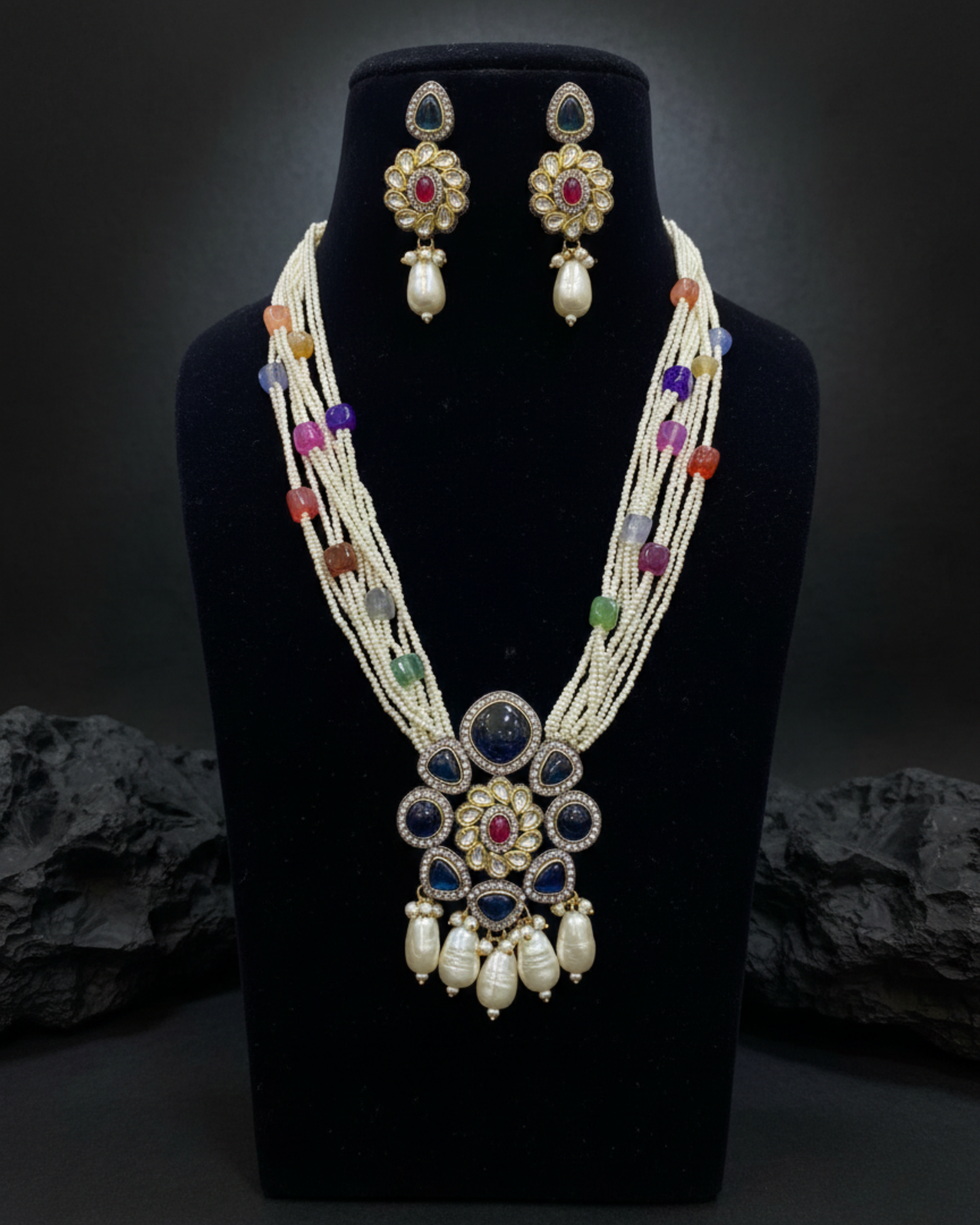 Navira Heritage Pendant Mala