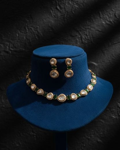 Niyara Charm Necklace Set