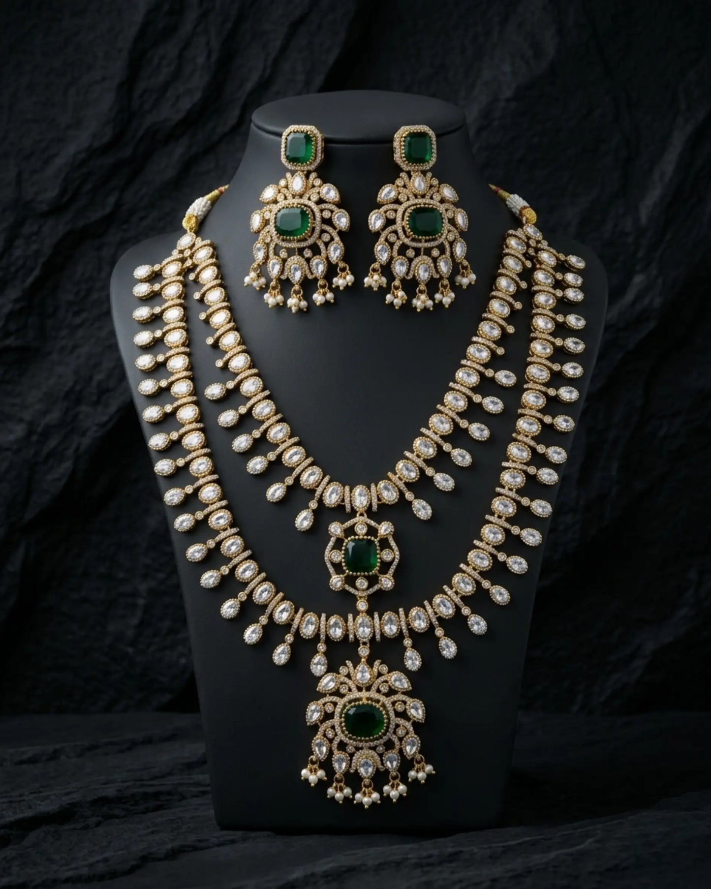 Nizm Dual Layered Necklace Set Zestro