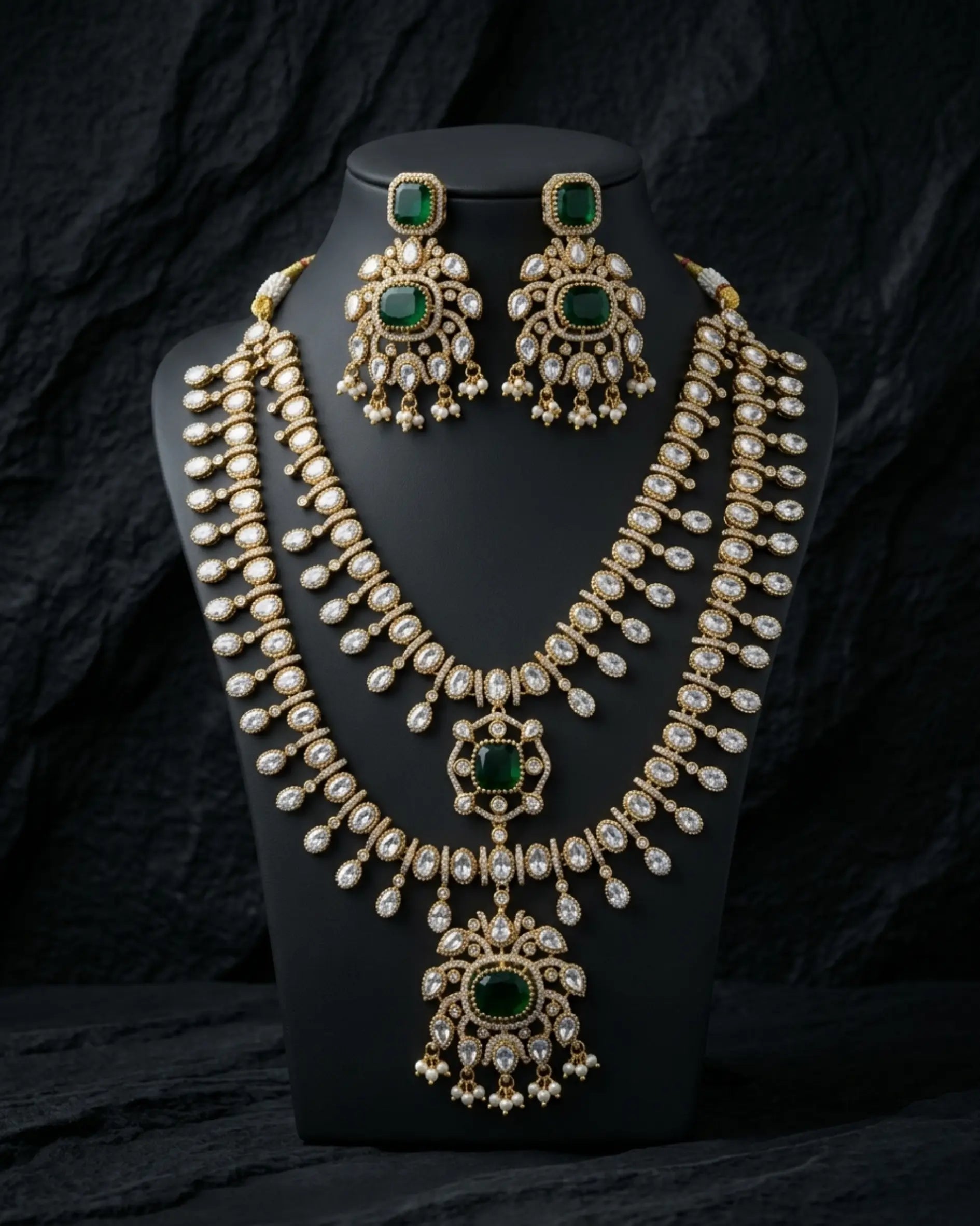 Nizm Dual Layered Necklace Set Zestro