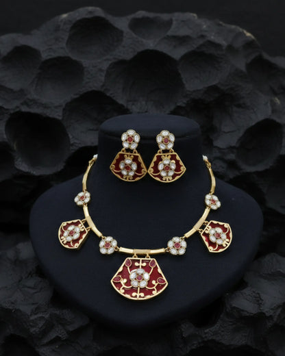 Noorvi Heritage Kundan Necklace Set Zestro