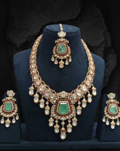 Prisha Heritage Kundan Set Zestro