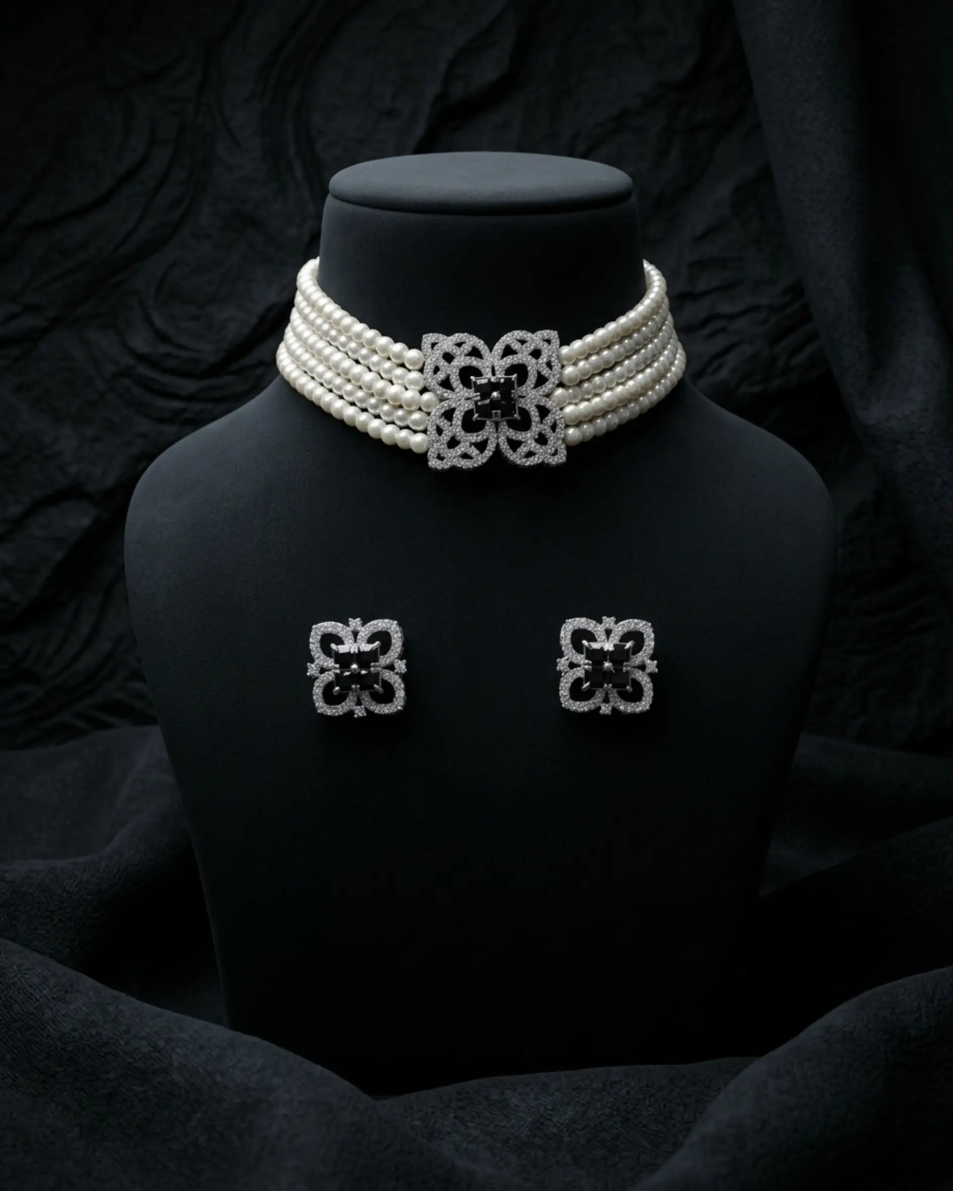 Trisha Pearl Choker Set Zestro
