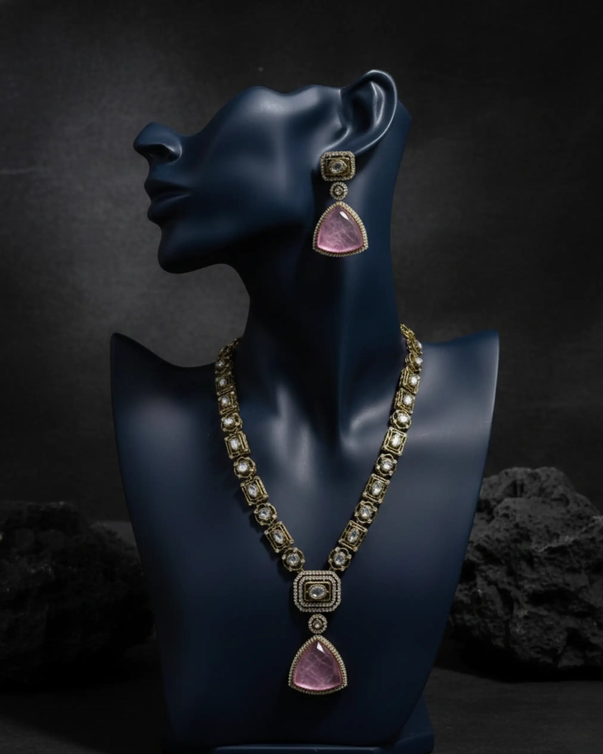 Elina Timeless Statement Set Zestro