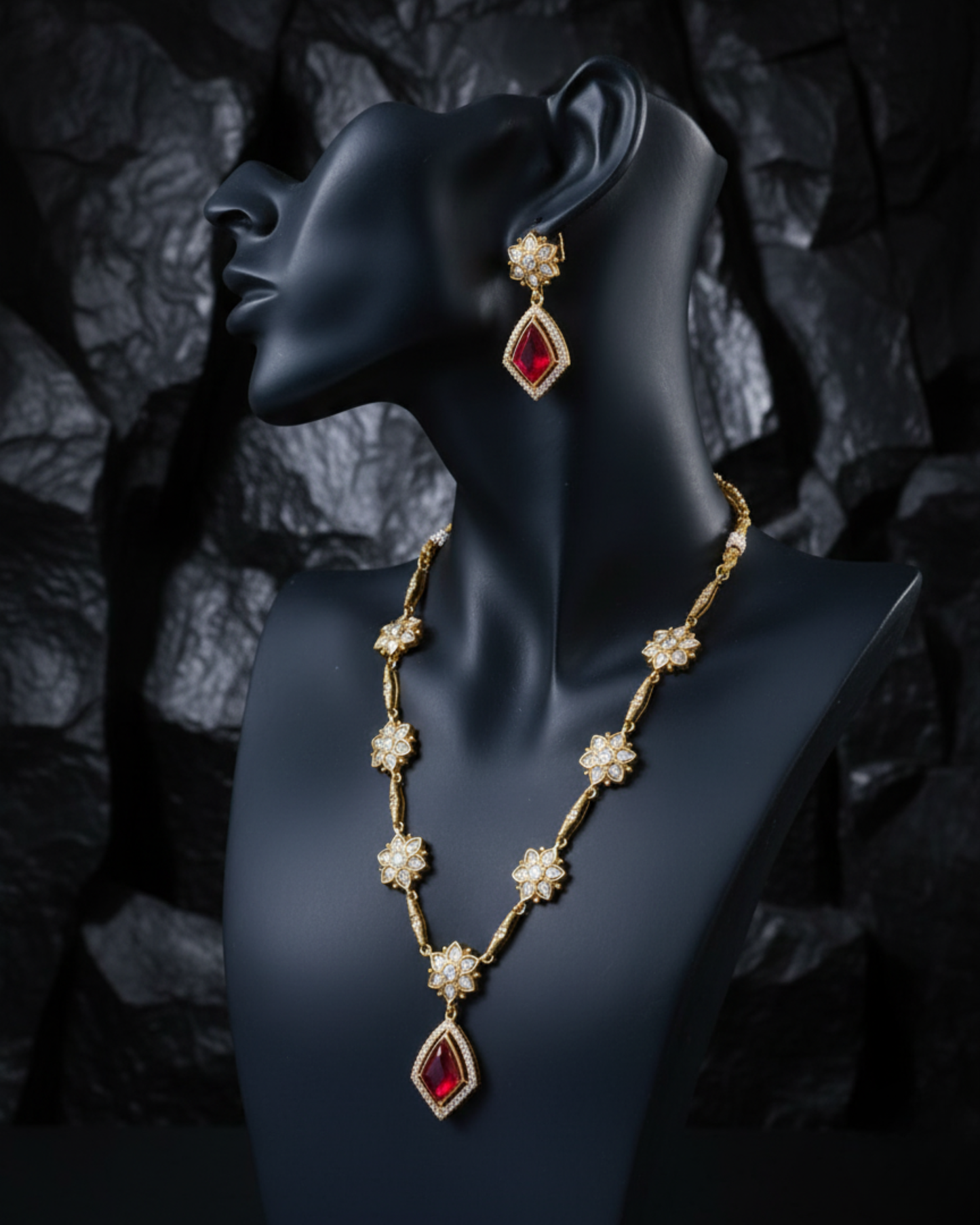 Iraa Floral Grace Necklace Set