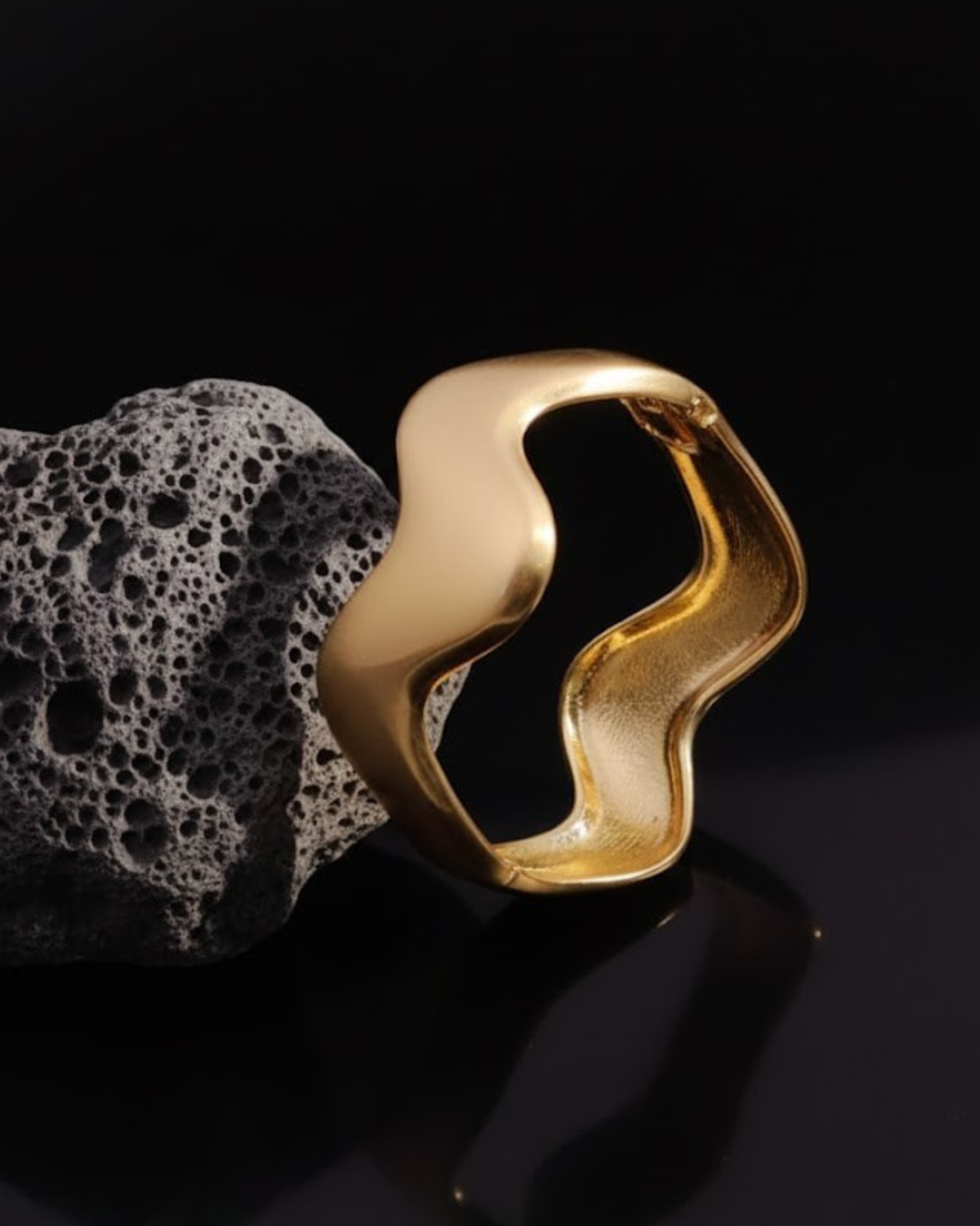 Matt Finish Openable Bracelet