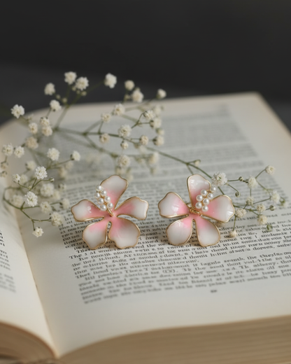 Petal Pearl Bloom Earrings