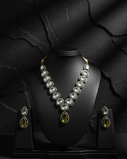 Prisha Uncut Kundan Imperial Set Zestro