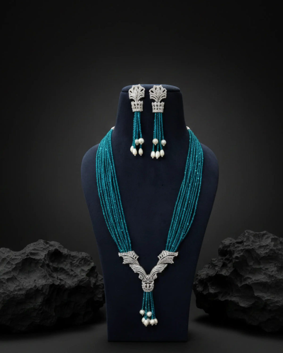 Aarvika Royale Beaded Neckpiece Zestro