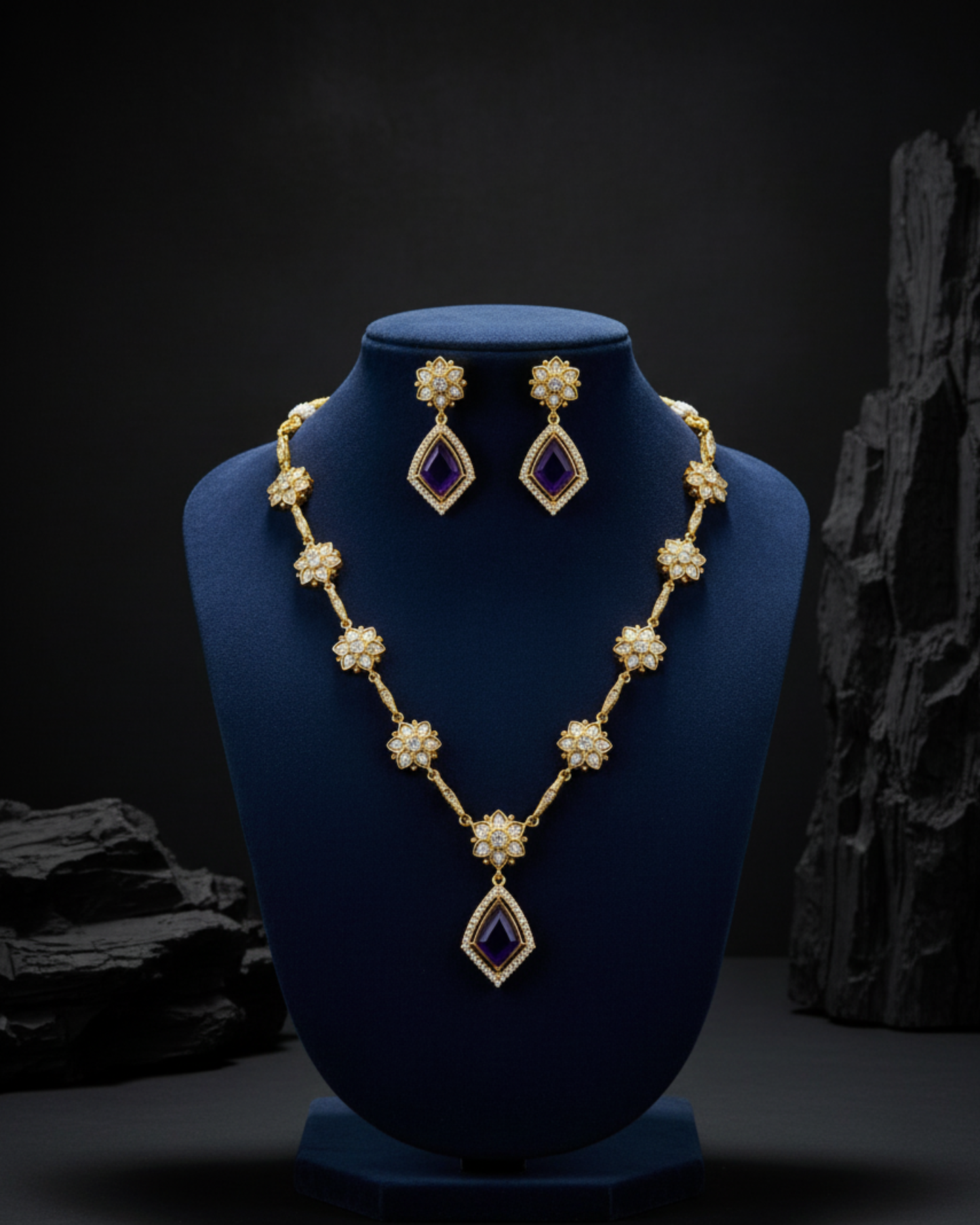 Iraa Floral Grace Necklace Set