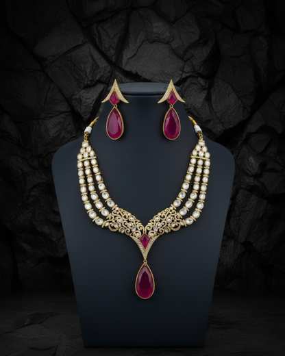 Noor Royale Necklace Set