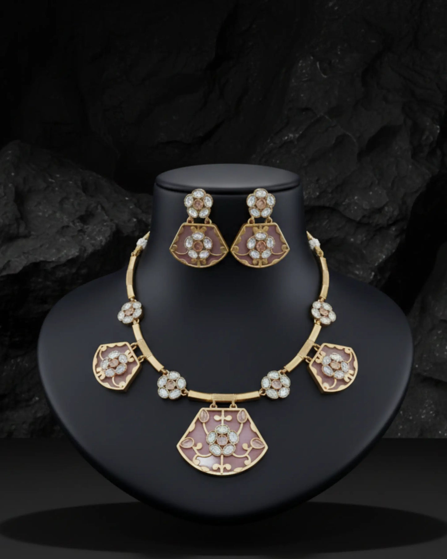 Noorvi Heritage Kundan Necklace Set Zestro