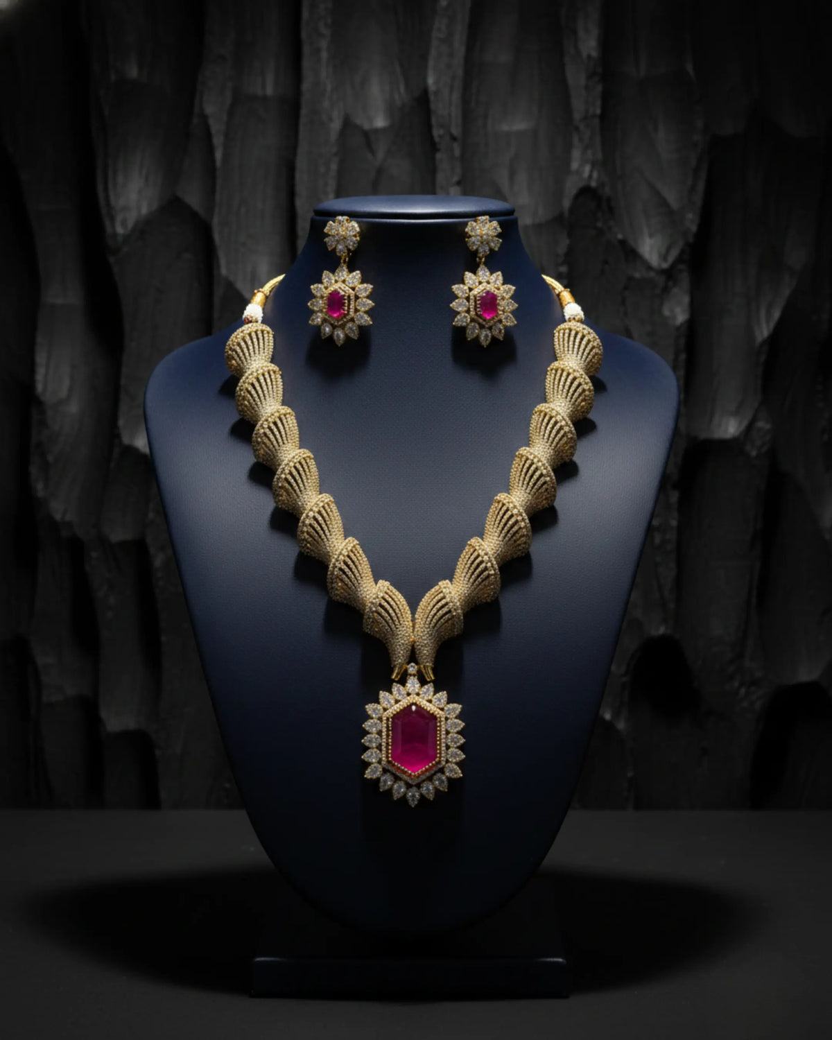 The Cone Cascade Statement Set Zestro