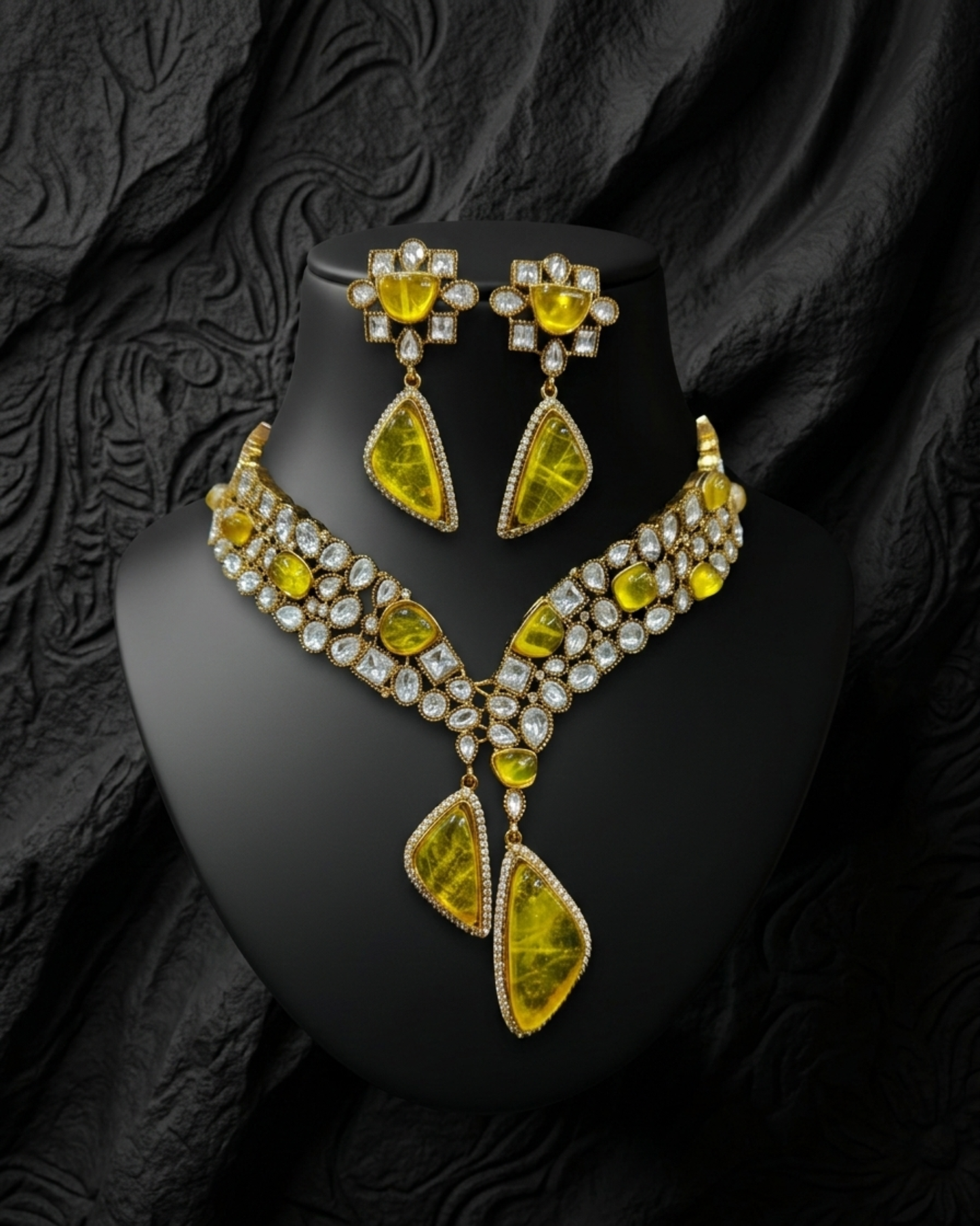 Royal Drop Necklace Set