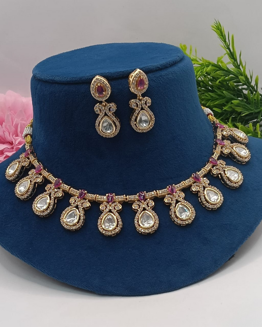 Amira Kundan Necklace Set