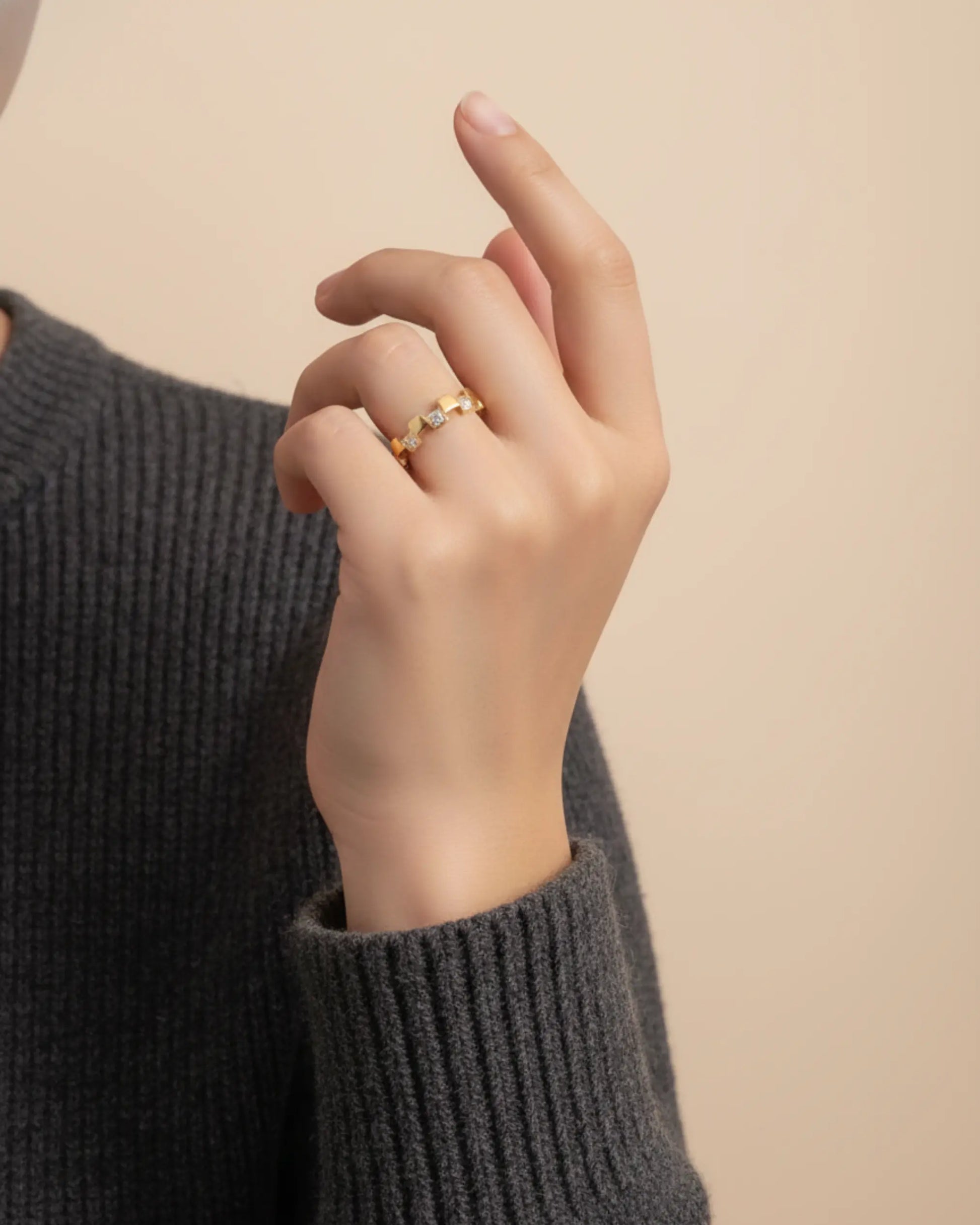 Aurum Spark Ring Zestro