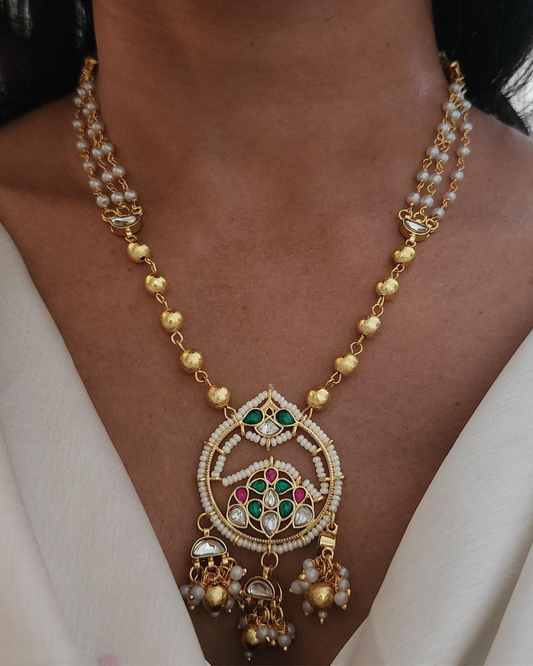 Avika Set
