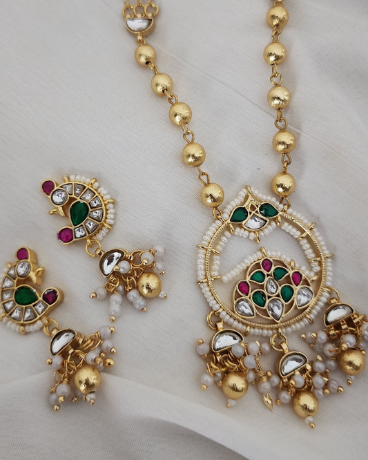 Avika Set