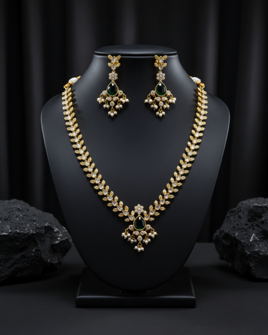 Crimson Necklace Set