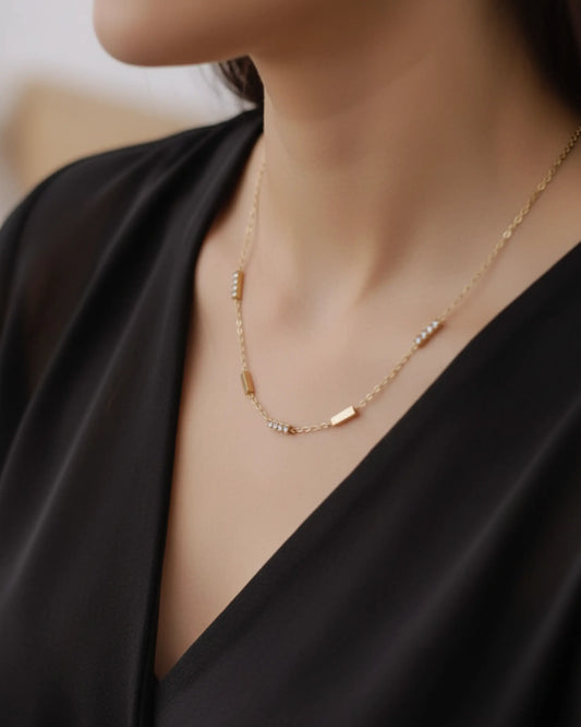 Crystal Bar Elegance Necklace Zestro