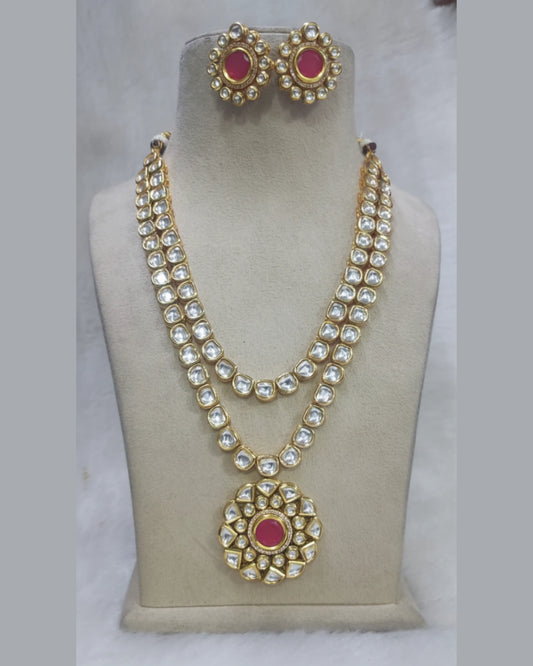 Devika Kundan Set Zestro