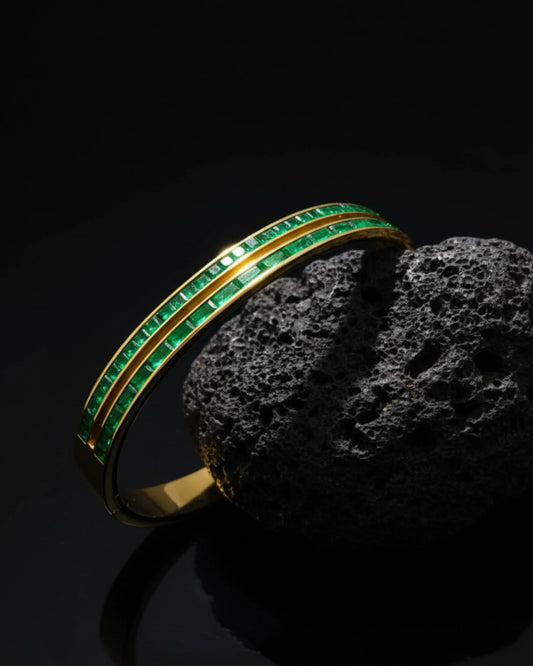 Double-Row Emerald Stone Bracelet Zestro