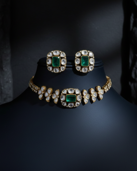 Emerald Court Heirloom Choker