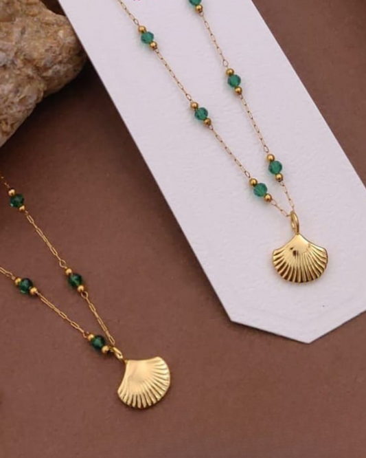 Emerald Golden Tide Neckpiece