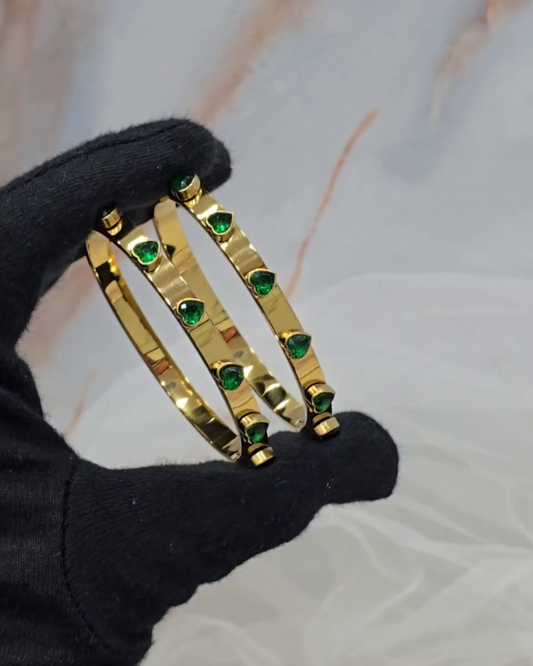 Emerald Heart Bracelet
