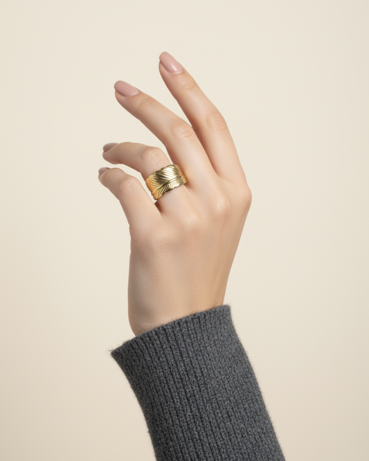 Feather Grace Ring