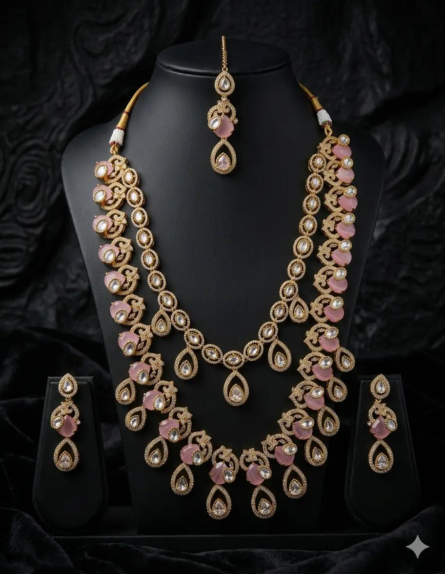 Sunehri Teardrop Kundan Set Zestro