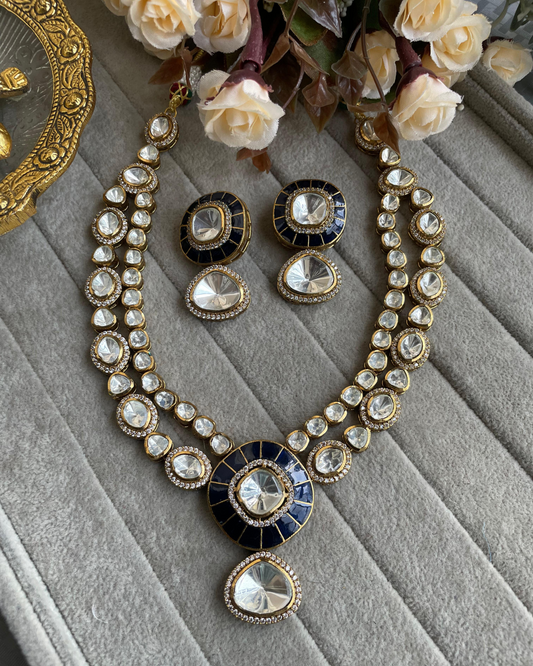 Gulnaz Kundan Set