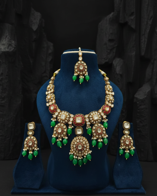 Jodha's Emerald Kundan Set