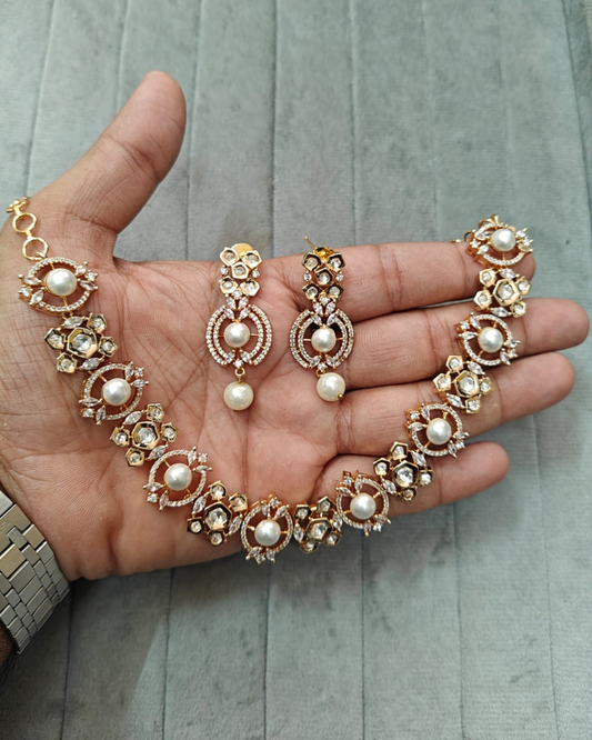 Kanika Pearl Set