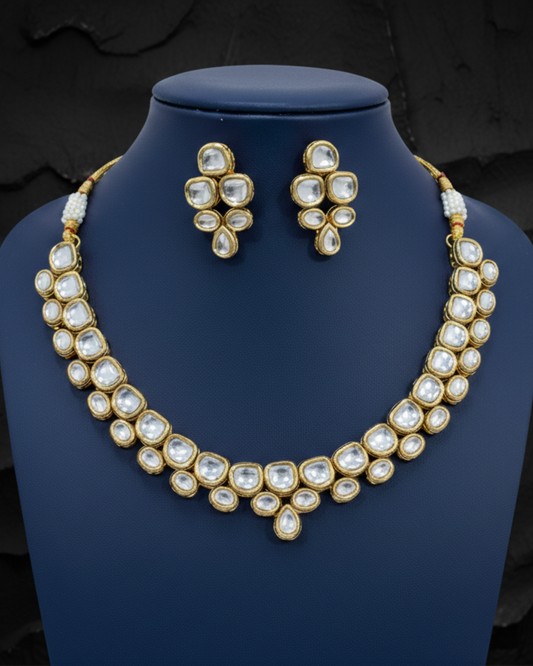 Kundan Bloom