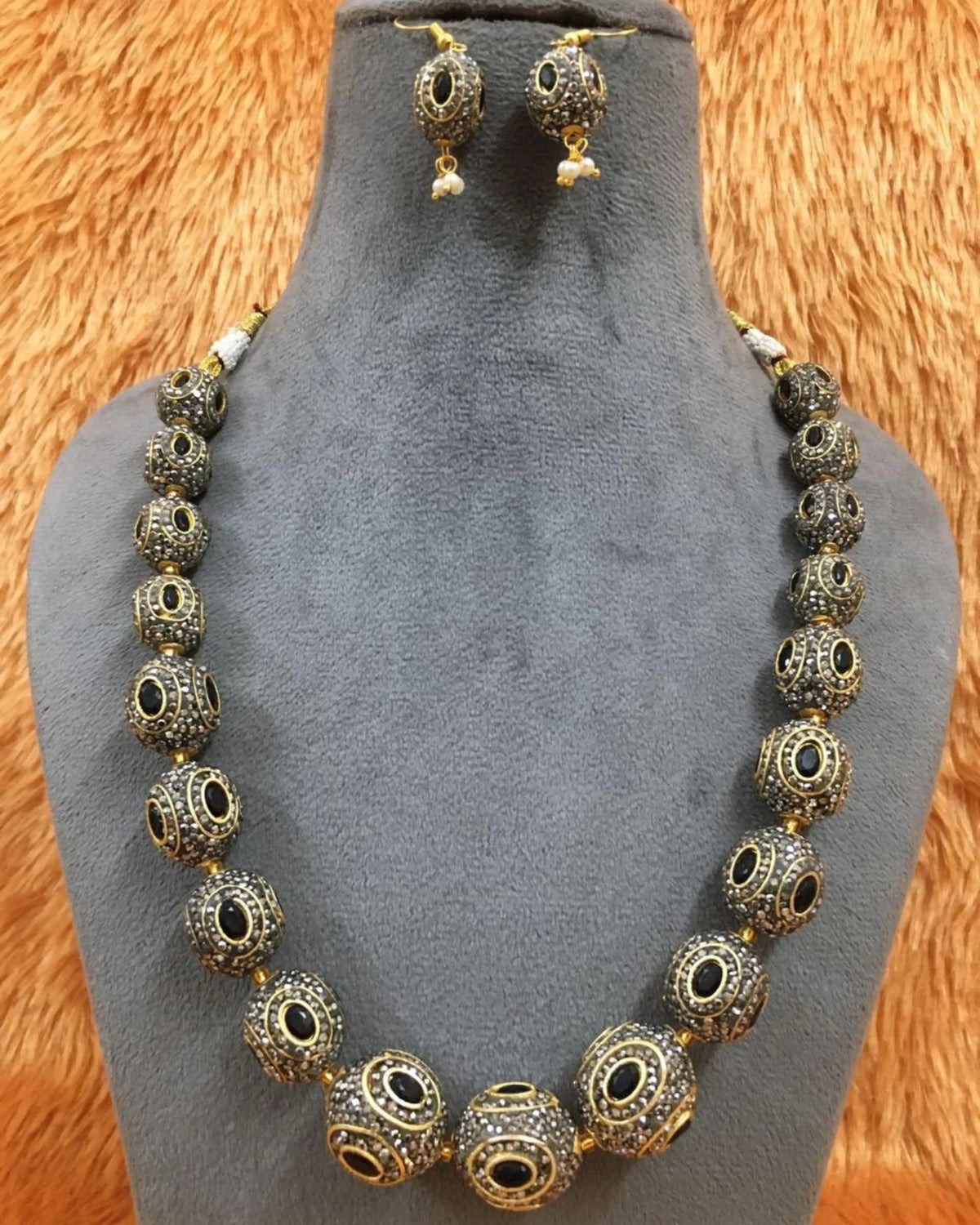 Majesty Mala Gold Beaded Statement Necklace Zestro