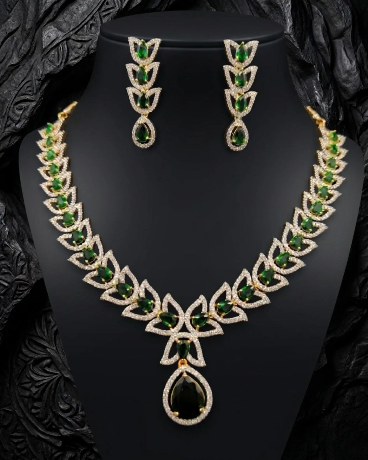 Mysha Emerald Enchant Set Zestro