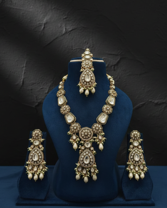 Nizami Necklace Set