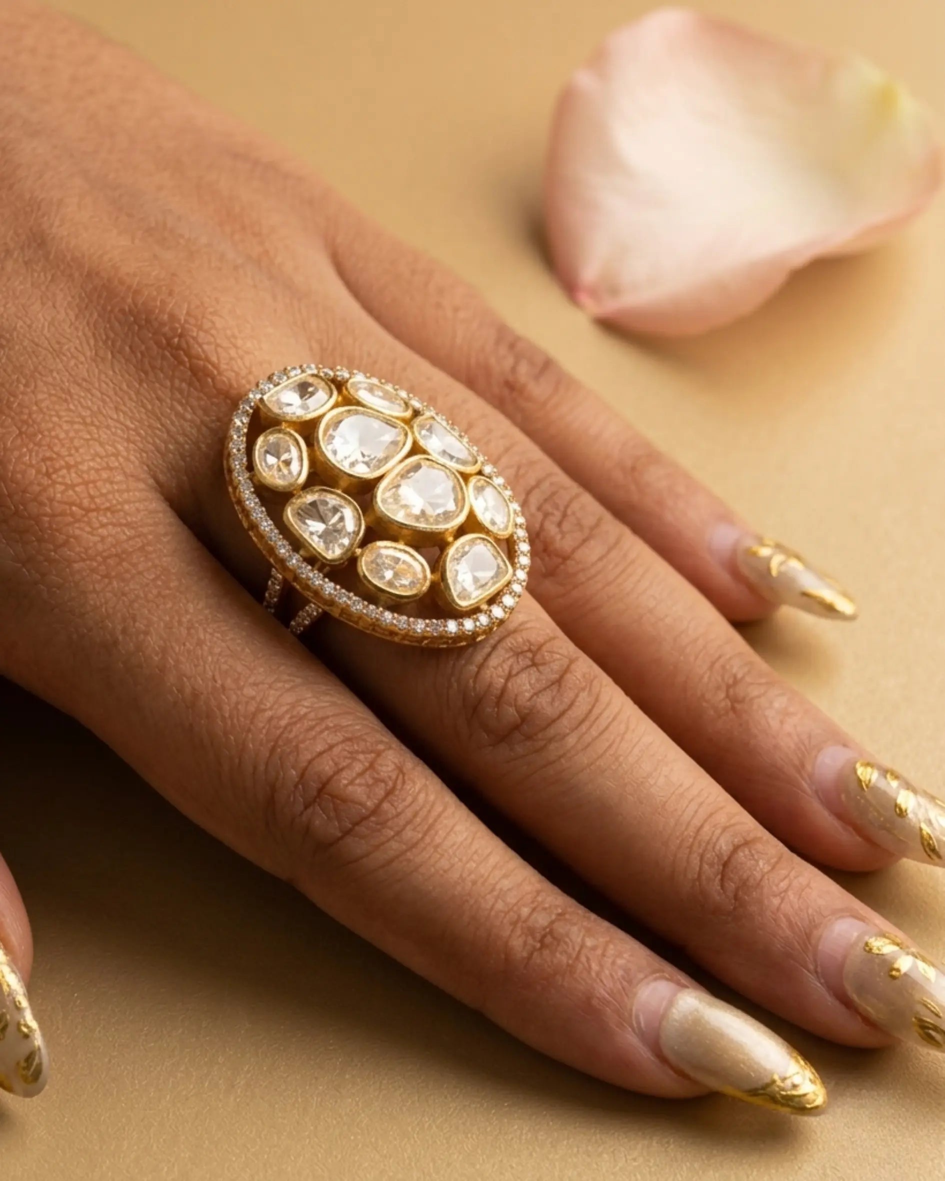 Oval Radiance Ring Zestro