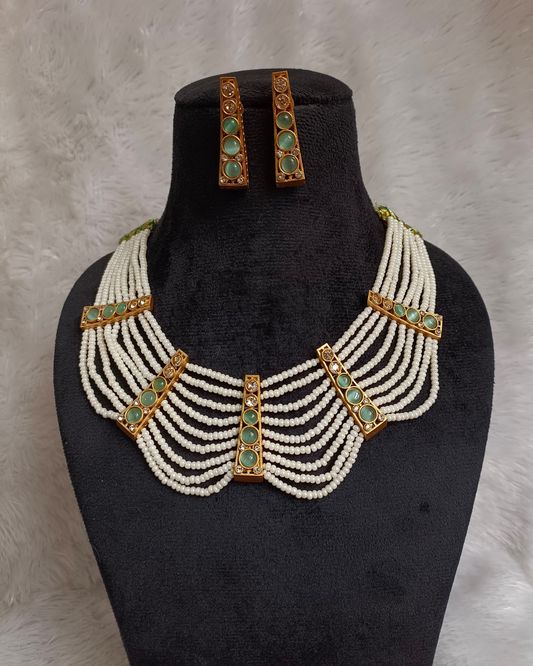 Pearl Layers Necklace Set