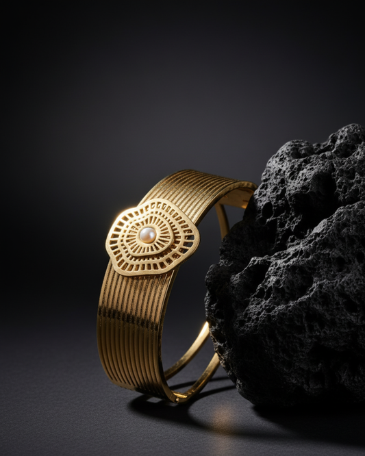Radiant Halo Kada Bracelet
