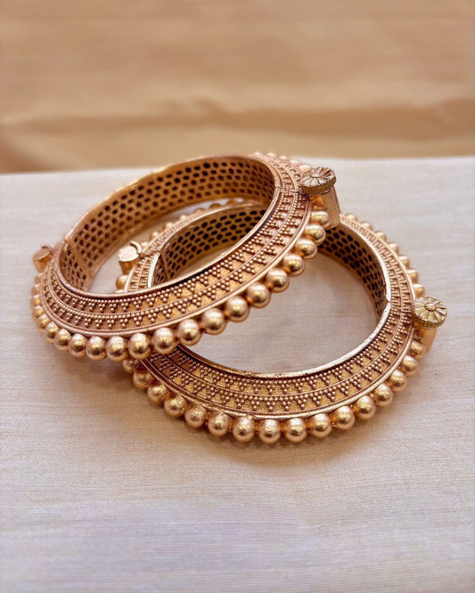 Gokhru Bangles