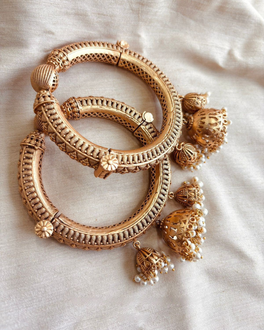 Rajwada Antique Bangles