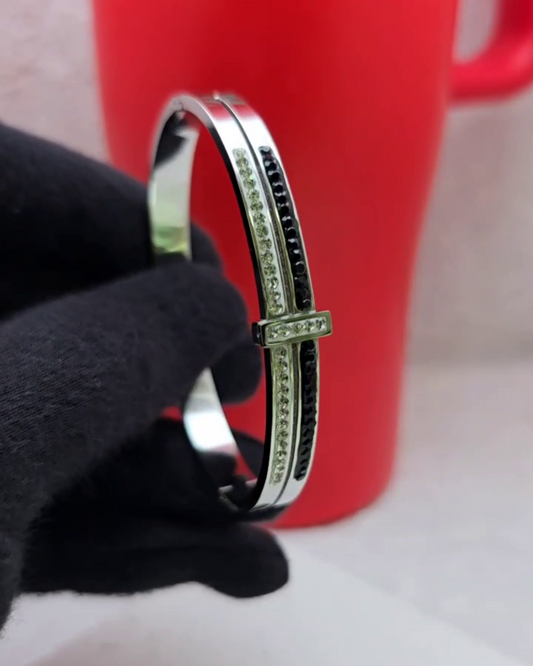 Silver Edge Braceletc