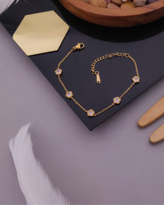 Single Colored Chain Bracelet